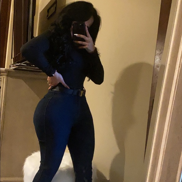 Meet your Posher, Deannette - Picture 1 of 1